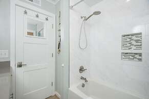 The Hanner 4 Bedroom Home by RedAwning