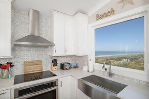 The Hanner 4 Bedroom Home by RedAwning