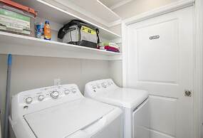 The Hanner 4 Bedroom Home by RedAwning