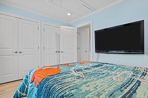 Barefoot Ventures 4 Bedroom Townhouse by RedAwning