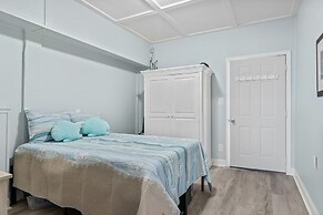 Barefoot Ventures 4 Bedroom Townhouse by RedAwning