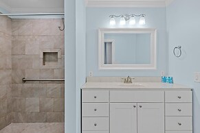 Barefoot Ventures 4 Bedroom Townhouse by RedAwning