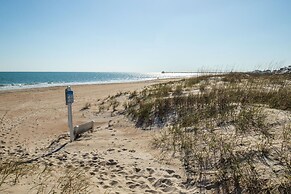 Barefoot Ventures 4 Bedroom Townhouse by RedAwning