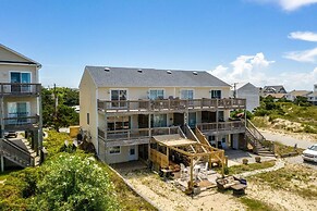 Barefoot Ventures 4 Bedroom Townhouse by RedAwning