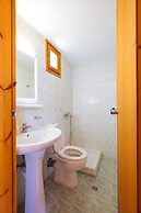 PREVELI DIONYSSOS ROOMS