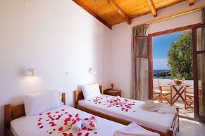 PREVELI DIONYSSOS ROOMS