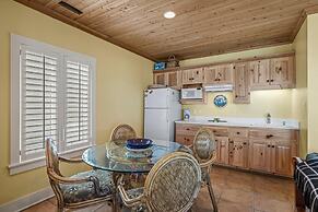 The Amadeus 5 Bedroom Home by RedAwning