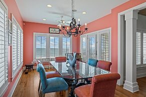 The Amadeus 5 Bedroom Home by RedAwning