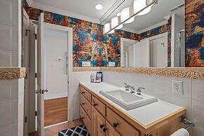 The Amadeus 5 Bedroom Home by RedAwning