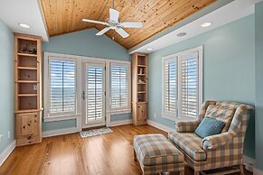 The Amadeus 5 Bedroom Home by RedAwning