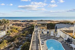 Seabiscuit 5 Bedroom Home by RedAwning