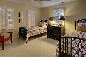 Nash Cottage 6 Bedroom Home by RedAwning