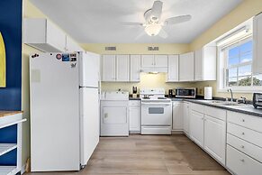 Gotta Getaway 3 Bedroom Home by Redawning