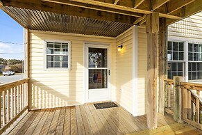 Gotta Getaway 3 Bedroom Home by Redawning