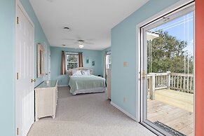 Gotta Getaway 3 Bedroom Home by Redawning