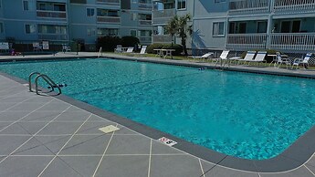 Seaspray 352 2 Bedroom Condo by Redawning