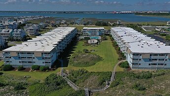 Seaspray 352 2 Bedroom Condo by Redawning