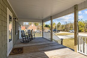 Otter Banks Retreat 3 Bedroom Home by RedAwning