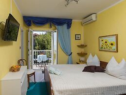 Rooms Tupina by Paulina - Standard Double Room With Balcony and Sea Vi