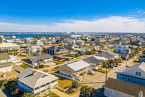 Boardwalk Shores C 3 Bedroom Duplex by RedAwning