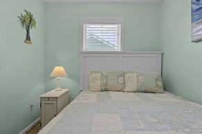 Boardwalk Shores C 3 Bedroom Duplex by RedAwning