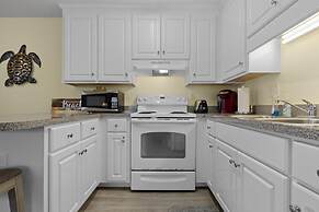 Boardwalk Shores C 3 Bedroom Duplex by RedAwning