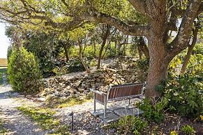 The Beachcomber 5 Bedroom Home by RedAwning