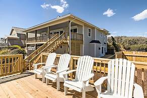 The Beachcomber 5 Bedroom Home by RedAwning