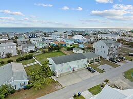 Anchors Away Unit 1 2 Bedroom Duplex by RedAwning