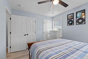 Anchors Away Unit 1 2 Bedroom Duplex by RedAwning