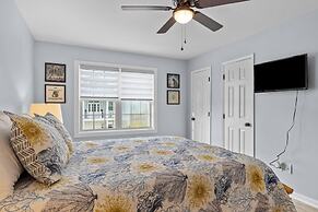 Anchors Away Unit 1 2 Bedroom Duplex by RedAwning