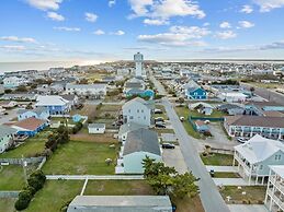 Anchors Away Unit 1 2 Bedroom Duplex by RedAwning