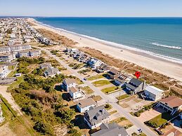 Inhale, Exhale 6 Bedroom Home by Redawning