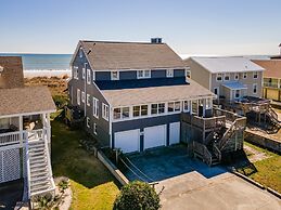 Inhale, Exhale 6 Bedroom Home by Redawning