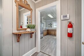 Inhale, Exhale 6 Bedroom Home by Redawning