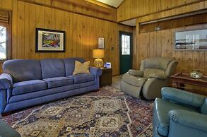 Core Sound Lodge 3 Bedroom Home by RedAwning