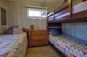 Core Sound Lodge 3 Bedroom Home by RedAwning