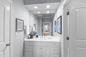 Bridgeview On Broad 1 Bedroom Home by RedAwning