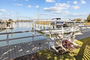 Bridgeview On Broad 1 Bedroom Home by RedAwning