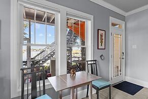 Bridgeview On Broad 1 Bedroom Home by RedAwning