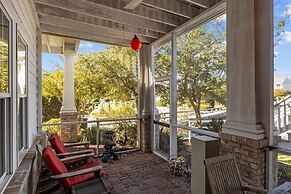 Bridgeview On Broad 1 Bedroom Home by RedAwning