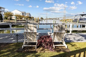 Bridgeview On Broad 1 Bedroom Home by RedAwning