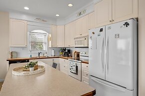 One More Drift 4 Bedroom Home by RedAwning