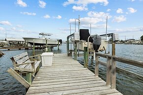 One More Drift 4 Bedroom Home by RedAwning