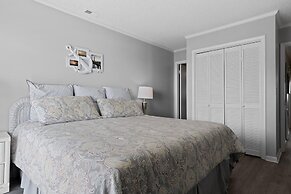 Dunescape 335 3 Bedroom Condo by RedAwning