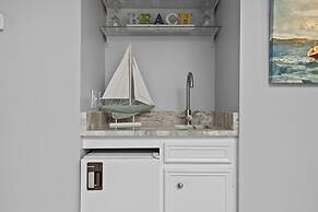 Dunescape 335 3 Bedroom Condo by RedAwning