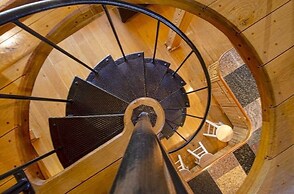 Nautical Getaway 3 Bedroom Home by RedAwning