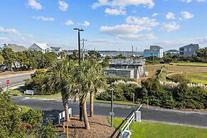 Ohana 5 Bedroom Home by RedAwning