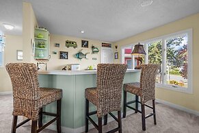 Ohana 5 Bedroom Home by RedAwning