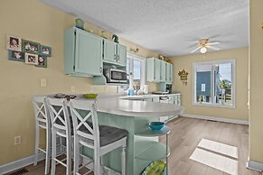 Ohana 5 Bedroom Home by RedAwning